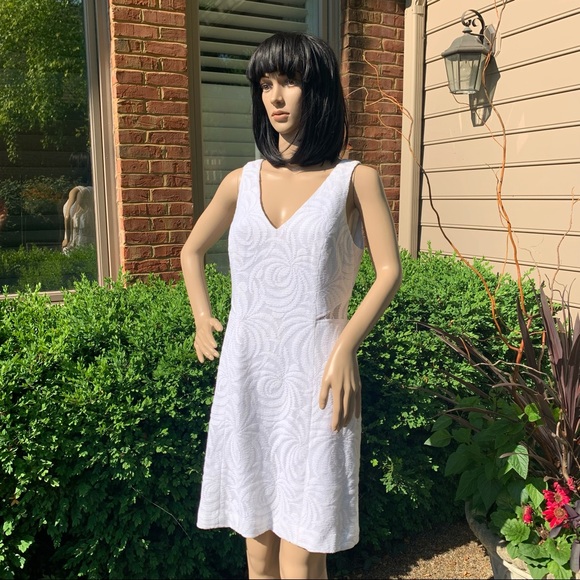 New Lilly Pulitzer Blakey lace dress Size 8 - Picture 1 of 14